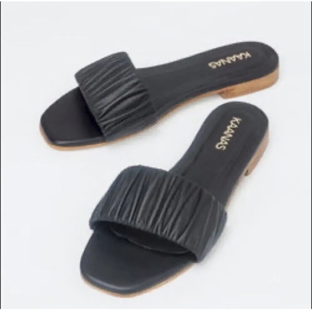 Kaanas Pekan Ruched Black Leather‎ Slides Slip On Sandals Shoes Women’s Size 6